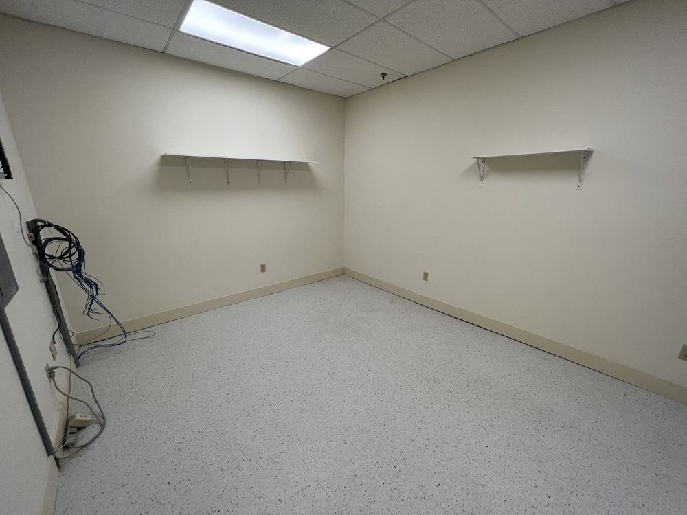 13 Washington St, Sanford, ME 04073